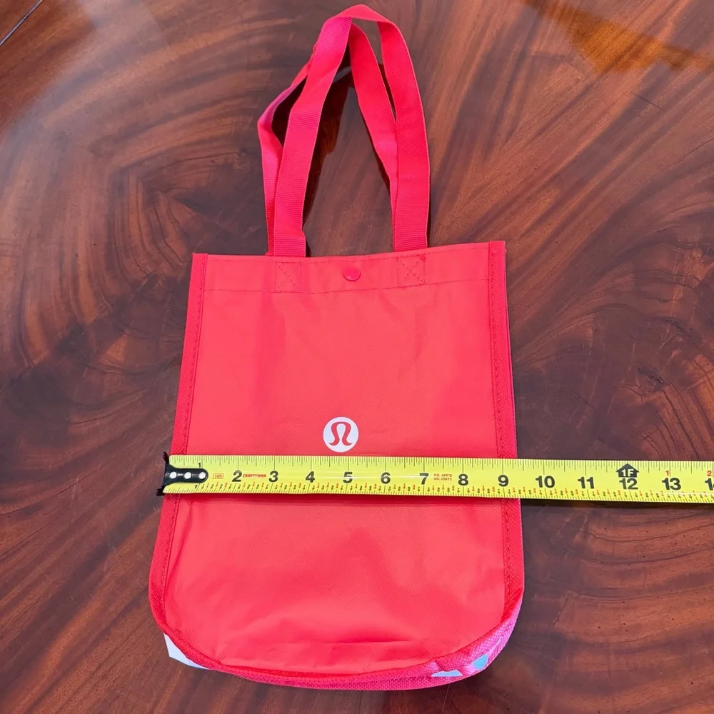 NEW Lululemon Small Reusable Shopper Bag Red